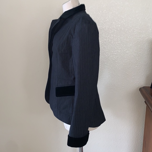 LAFAYETTE New York asymmetrical blazer - Picture 2 of 6